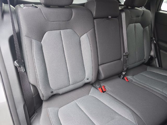 New 2026 Sting-Gray Clear-Coat Exterior Paint Jeep Laredo image 31