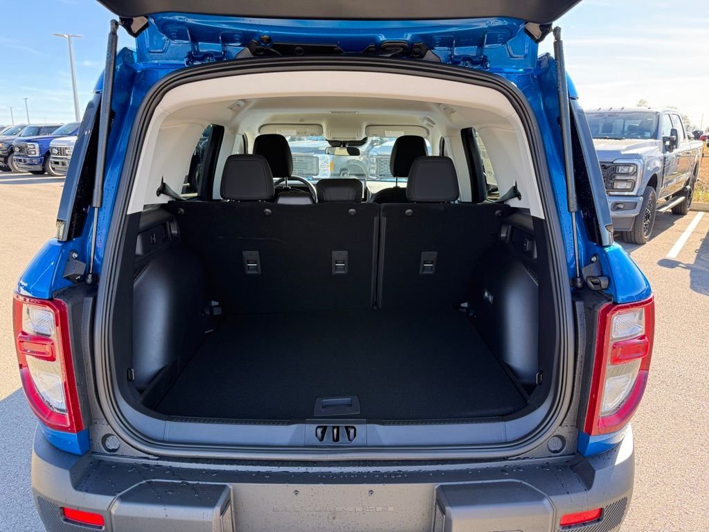 New 2025 Velocity Blue Metallic Ford Big Bend® image 36