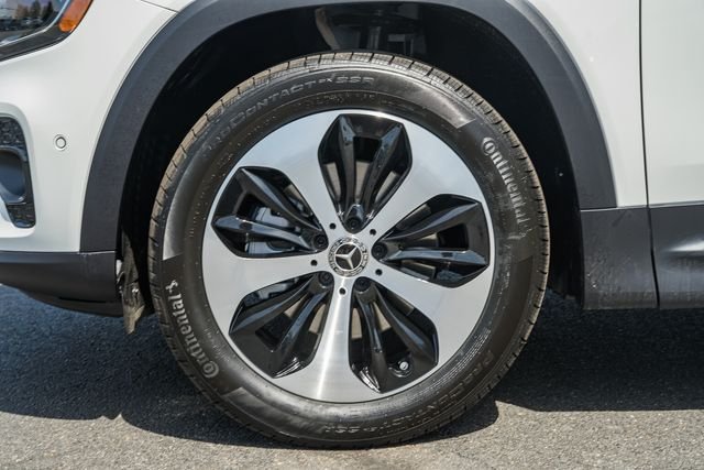 New 2026 Polar White Mercedes-Benz GLB 250 image 18