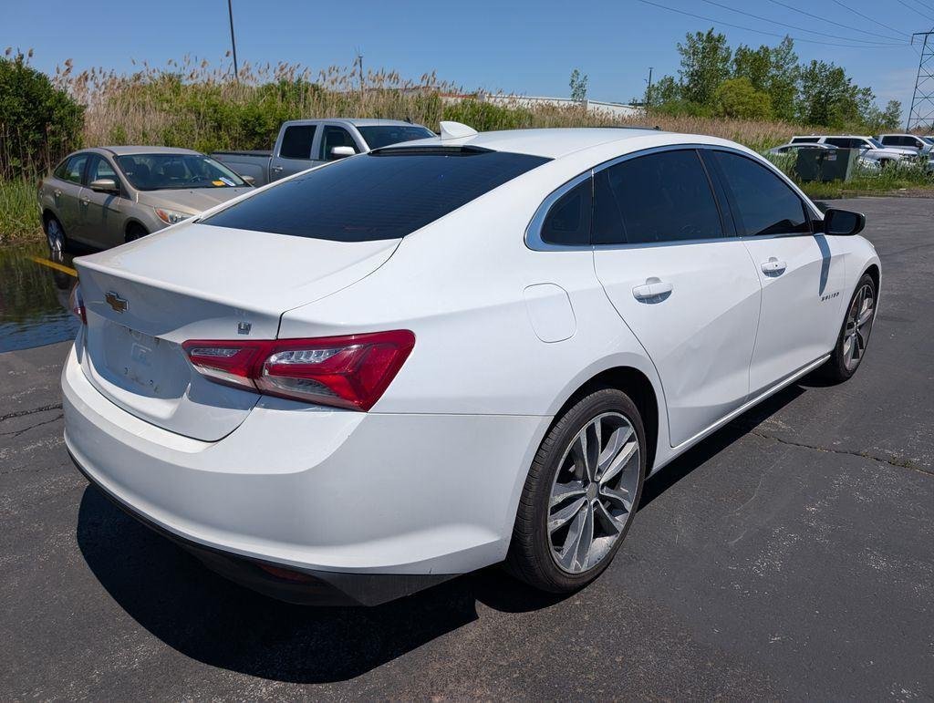 Used 2022 Summit White Chevrolet LT image 8