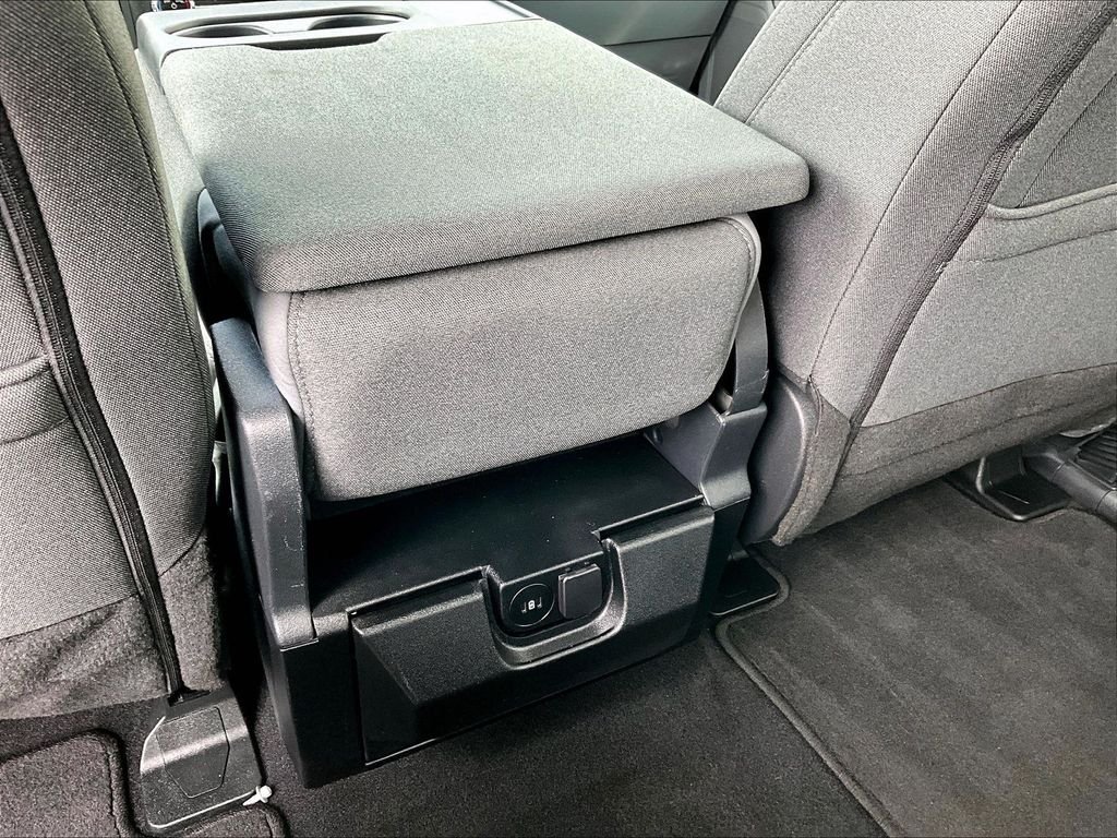 Used 2025 Black Ford XLT image 26
