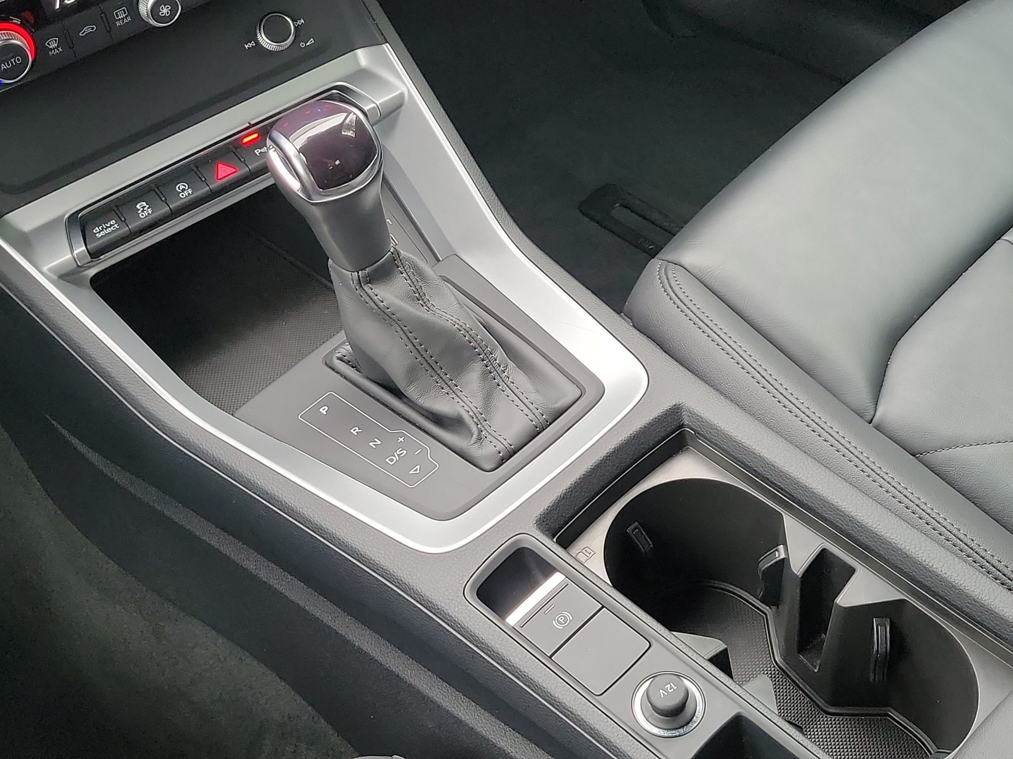 Used 2025 Blud Audi S line Premium image 20
