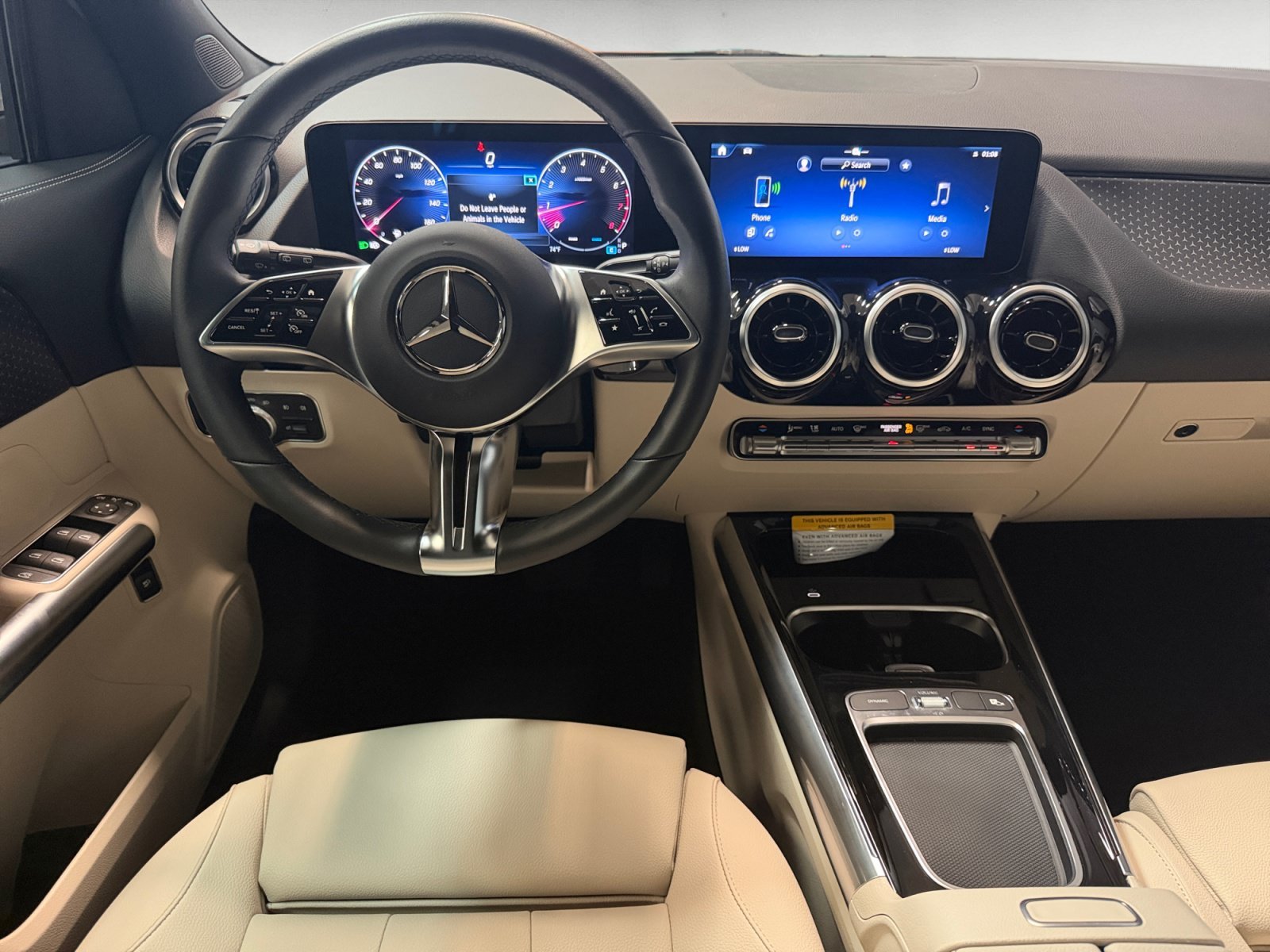 Certified Used 2026 Polar White Mercedes-Benz GLA 250 image 14