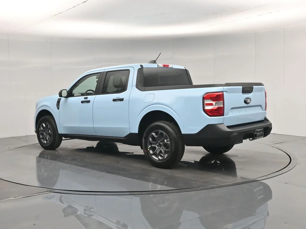New 2026 Light Blue Ford XLT image 6