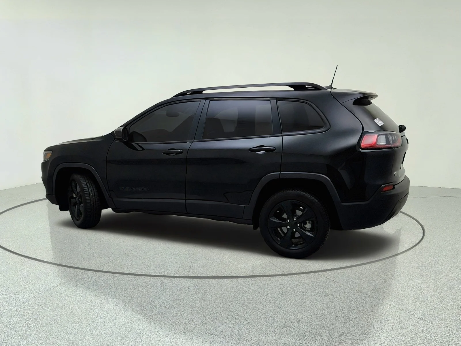 Used 2021 Diamond Black Crystal Pearlcoat Jeep Altitude image 13