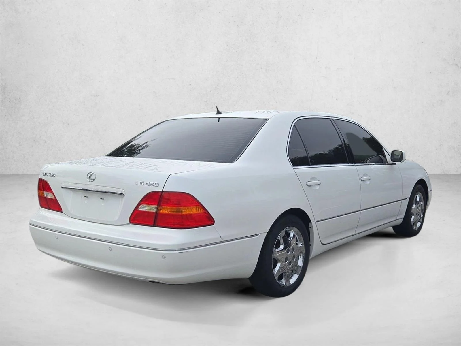 Used 2003 White Lexus  image 5