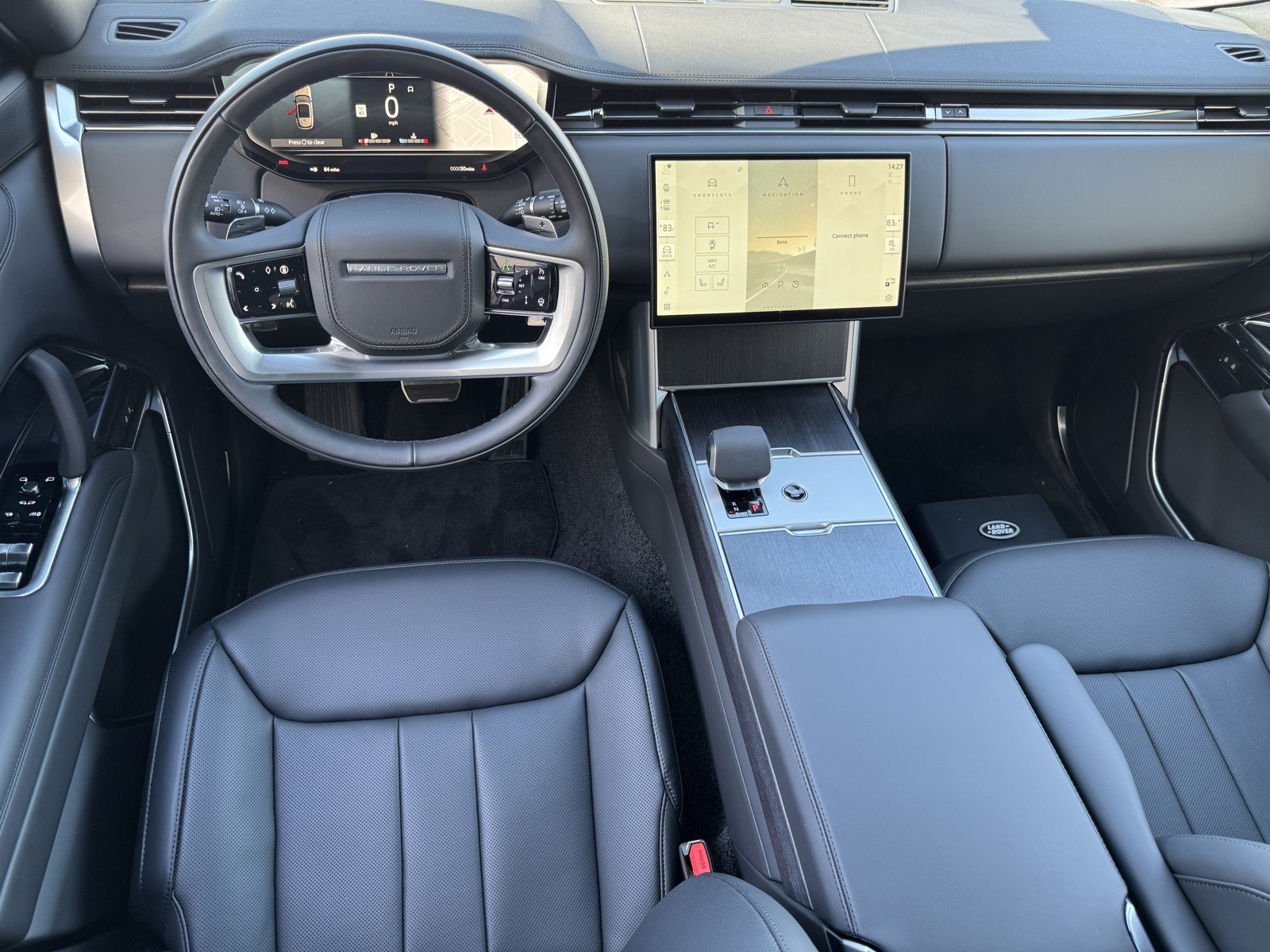 2026 Land Rover Range Rover SE - Photo 18
