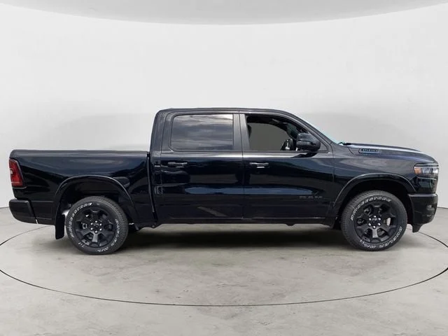 New 2026 Diamond Black Ram BIG HORN CREW CAB 4X4 5