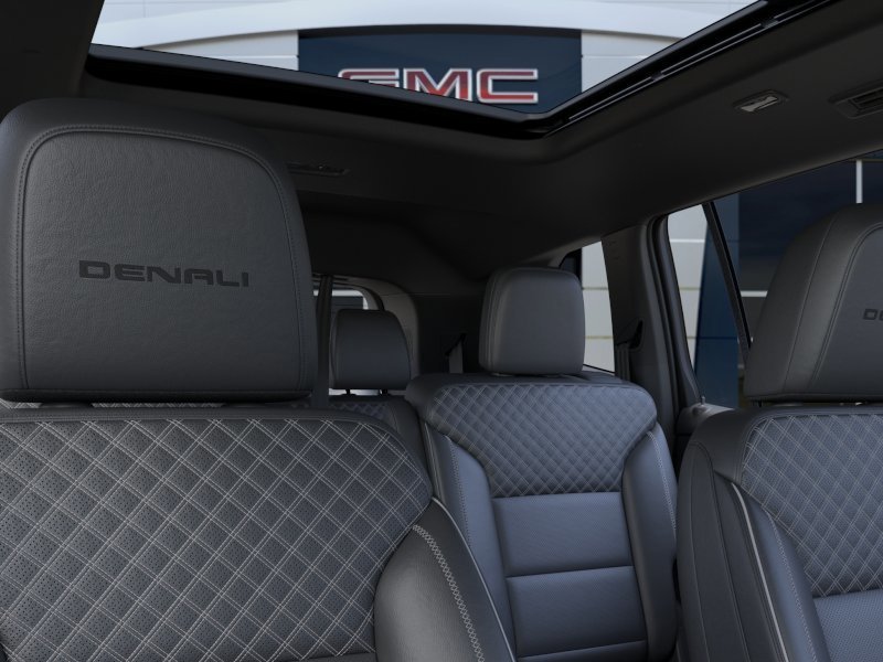 2026 GMC Acadia Denali - Photo 24