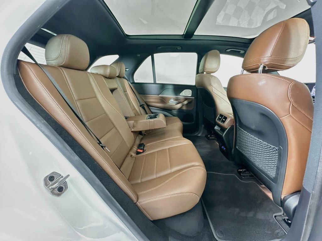 Used 2024 White Mercedes-Benz GLE 350 image 28