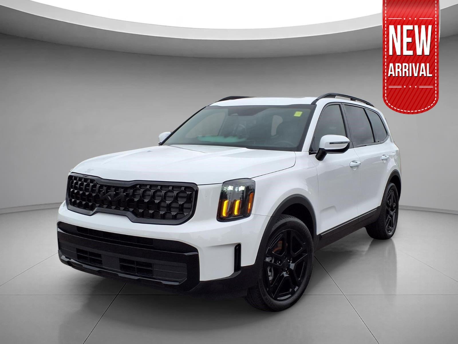 Used 2025 Glacial White Pearl Kia EX X-Line image 1