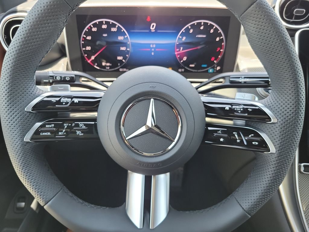 New 2026 Verde Silver Metallic Mercedes-Benz GLC 300 image 25