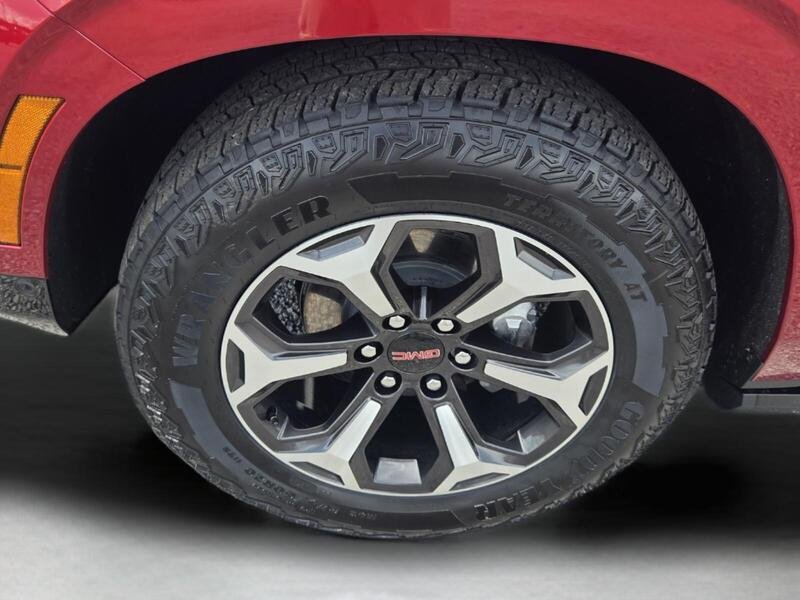 Used 2026 Volcanic Red GMC 4WD 4DR AT4 ULTIMATE image 9