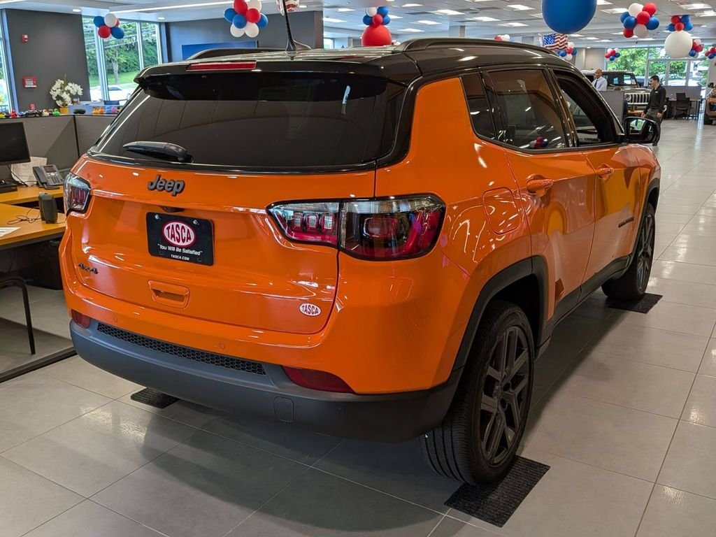 New 2026 Joose Exterior Paint Jeep Limited image 2