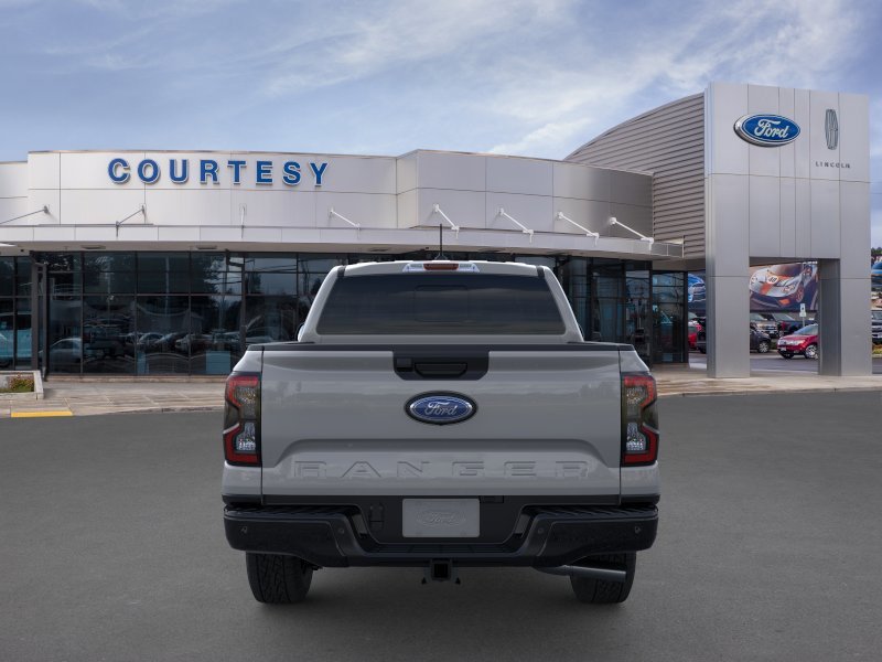 New 2026 Avalanche Ford Lariat® image 5