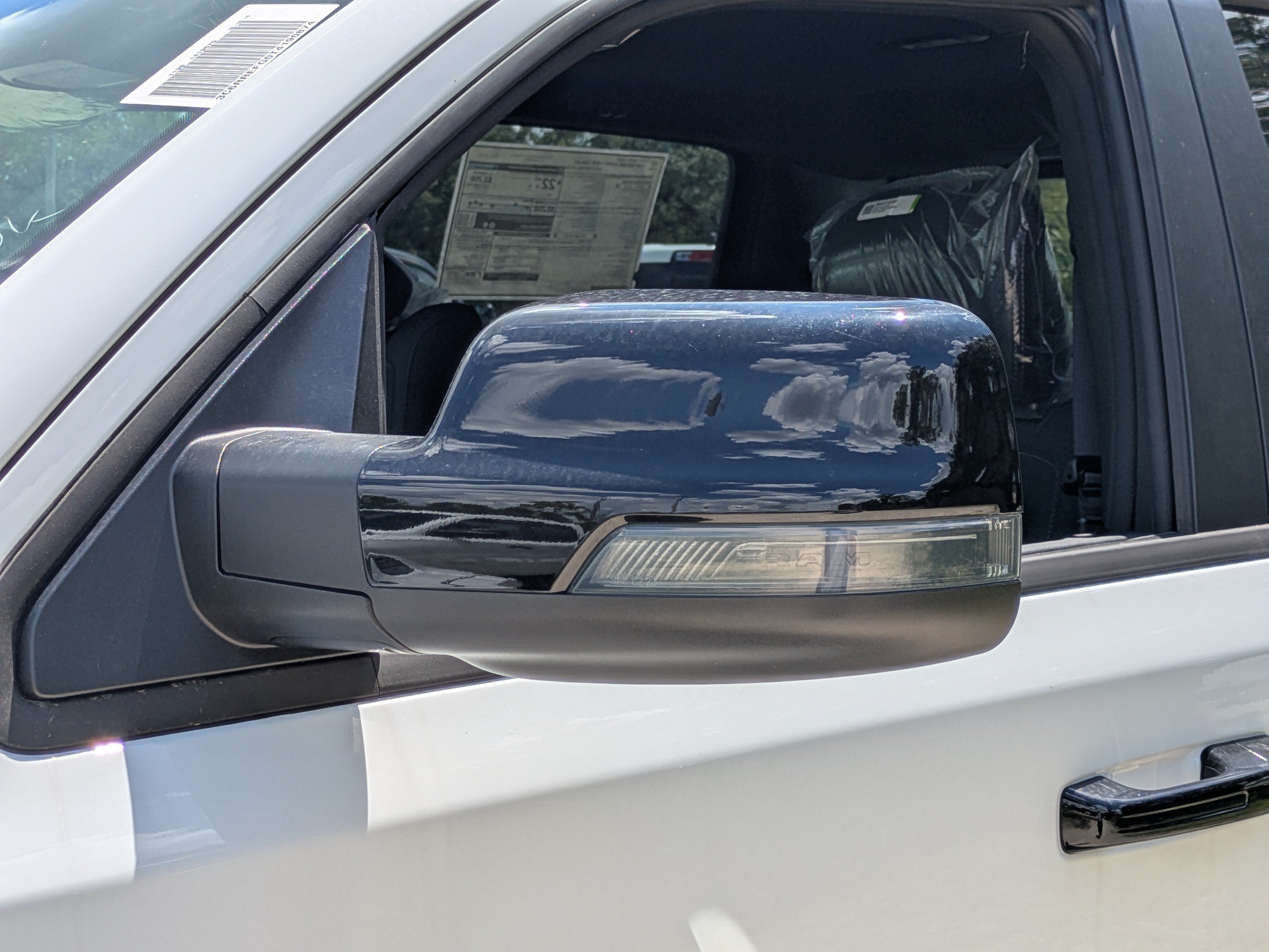 New 2026 Bright White Clear-Coat Exterior Paint RAM Big Horn image 11