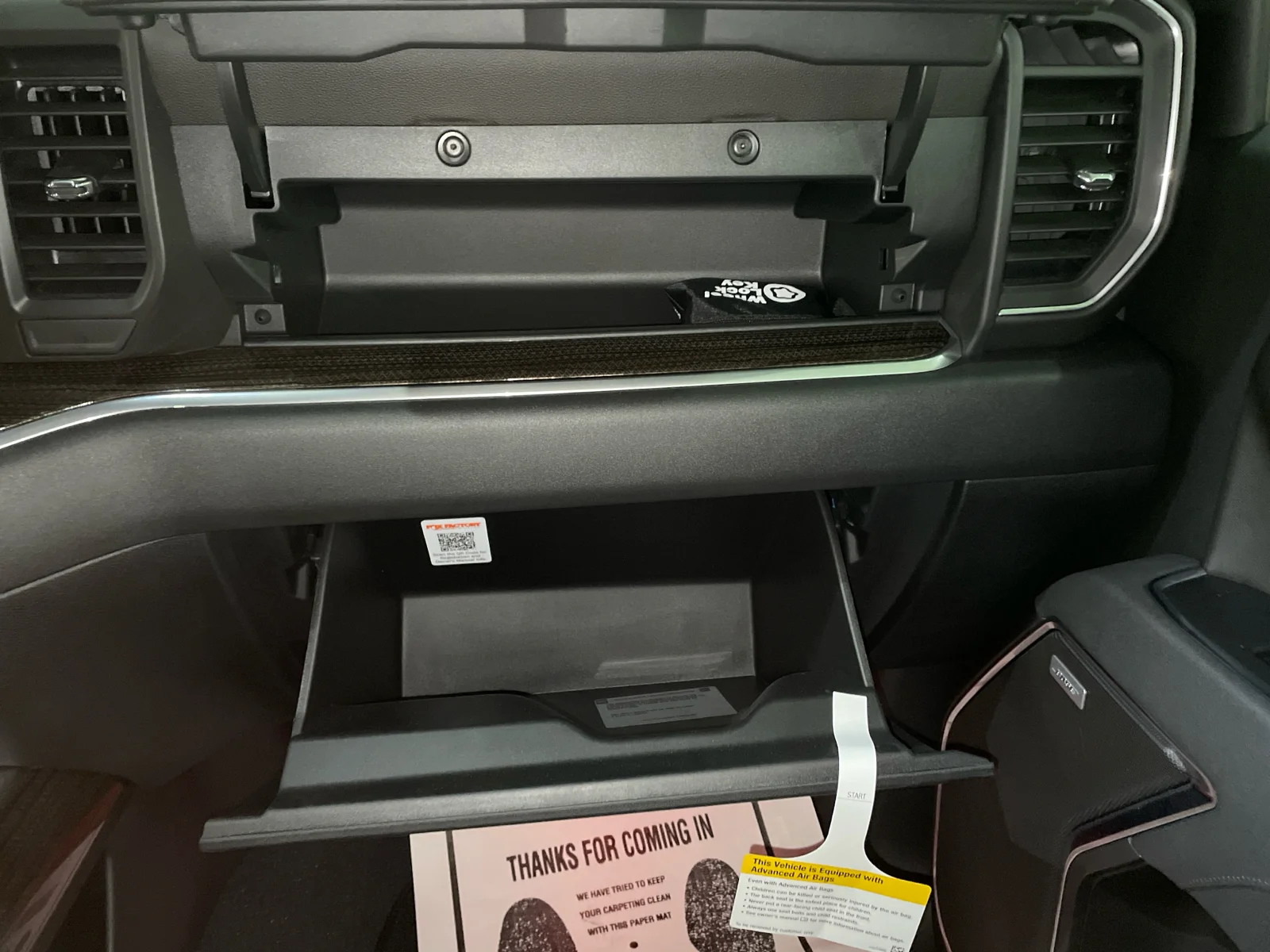 2026 Chevrolet Silverado 1500 RST - Photo 25
