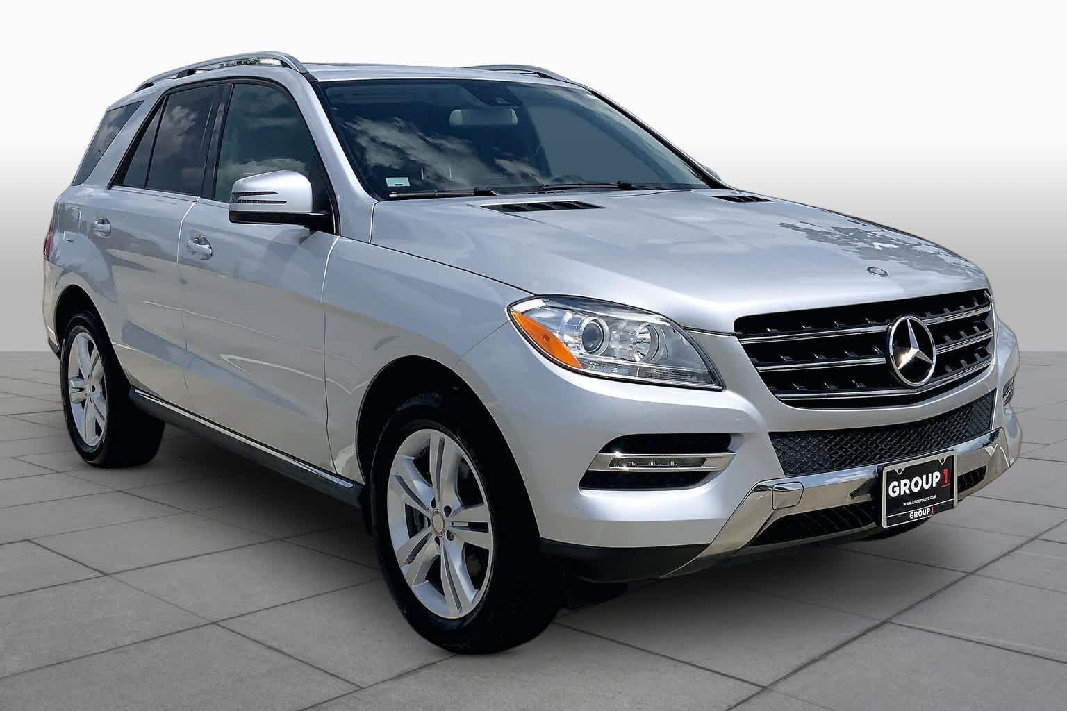 Used 2015 Iridium Silver Metallic Mercedes-Benz ML 350 image 3
