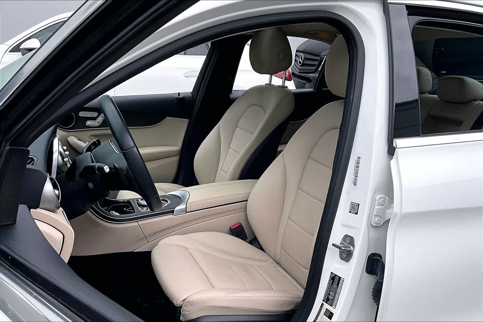 Used 2019 Polar White Mercedes-Benz C 300 image 8