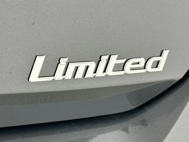 New 2026 Hyundai ELANTRA Limited