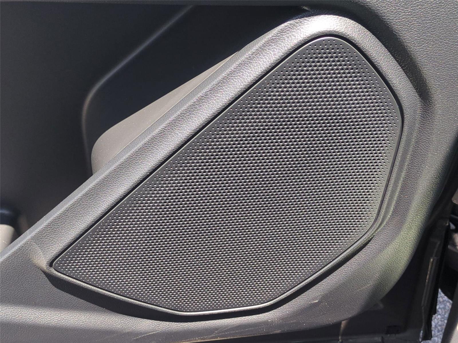 New 2026 Carbonized Gray Metallic Ford Platinum™ image 17