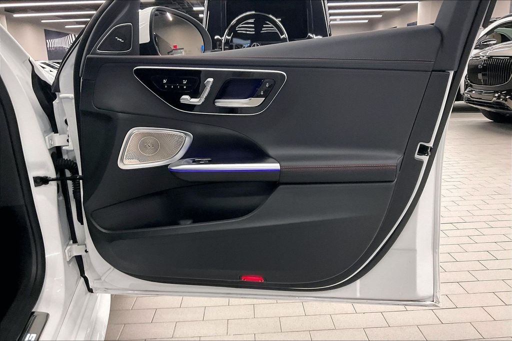 2026 Mercedes-Benz C-Class Sedan AMG C43 - Photo 16