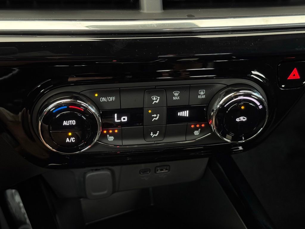 2026 Chevrolet Trax RS - Photo 28