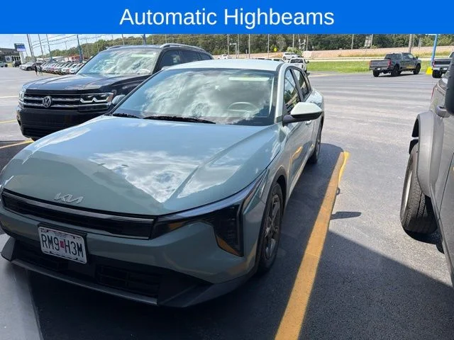 Used 2026 Haze Kia LXS image 2