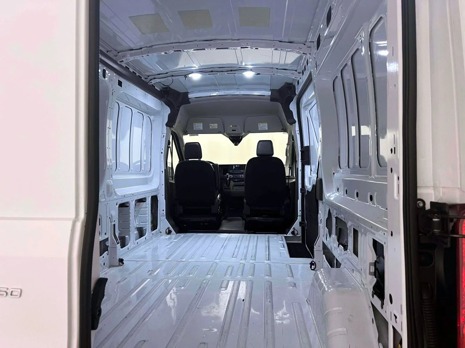 Used 2025 White Ford  image 14
