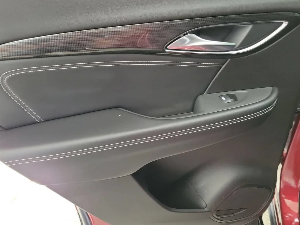 2023 Buick Envision Essence - Photo 21