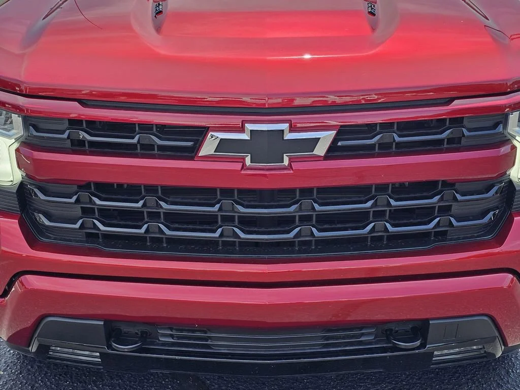 Used 2024 Radiant Red Tintcoat Chevrolet RST image 3