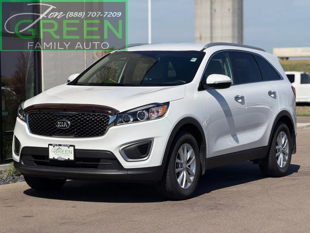 2016 Kia Sorento LX AT's photo