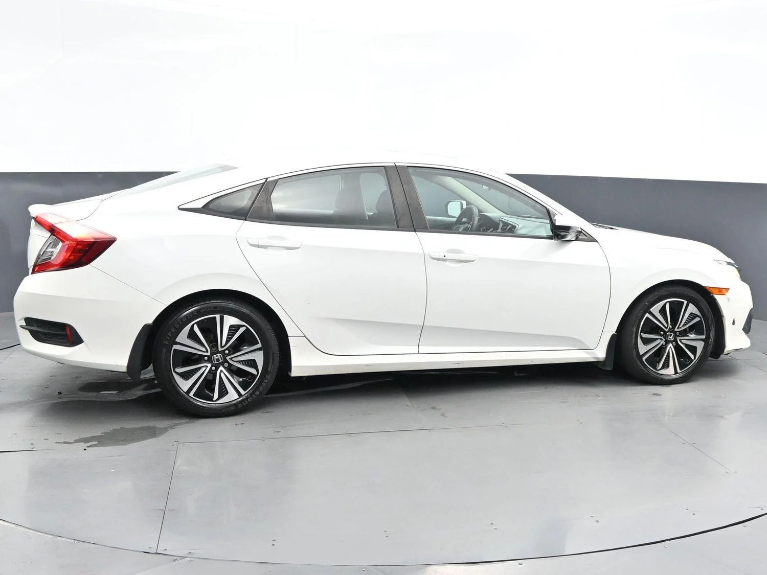 Used 2016 White Orchid Pearl Honda EX-T image 8