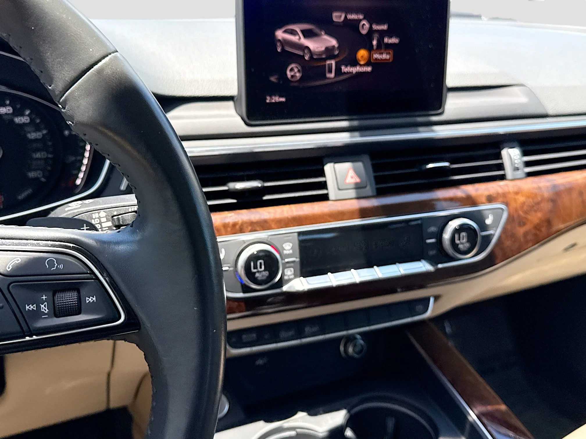 Used 2019 Glacier White Metallic Audi Premium image 26