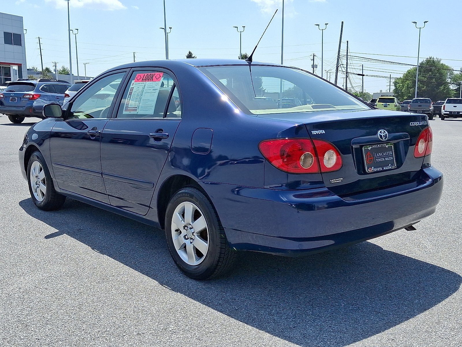 Used 2005 Indigo Ink Pearl Toyota LE image 5