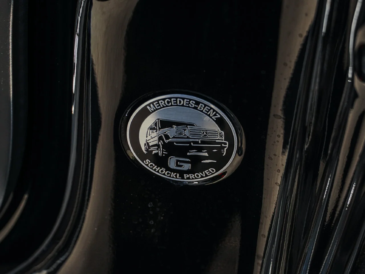 New 2027 Obsidian Black Metallic Mercedes-Benz G 580 image 27
