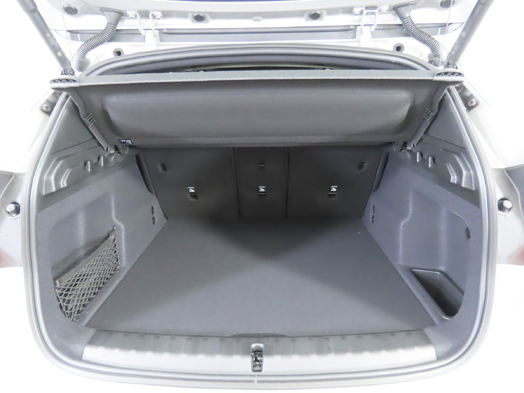 Certified Used 2026 Silver Metallic BMW xDrive28i image 29