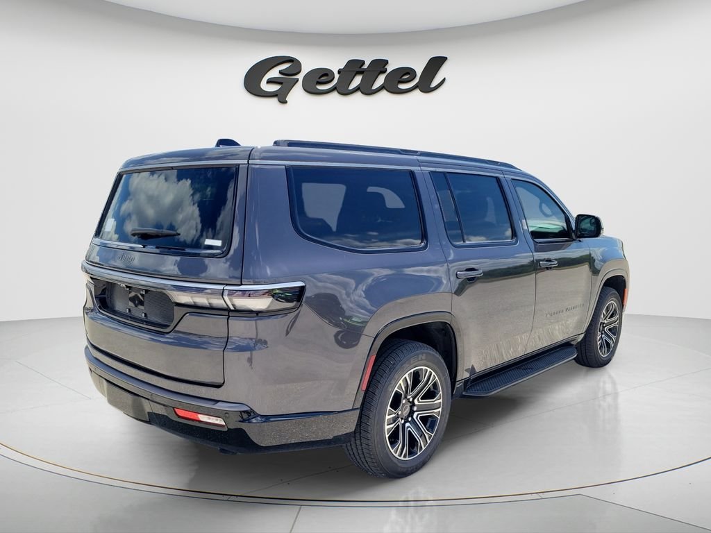 New 2026 Baltic-Gray Metallic Clear-Coat Exterior Paint Jeep  image 5