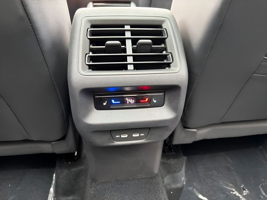 New 2026 Opal White Pearl Volkswagen SEL R-Line Turbo image 22