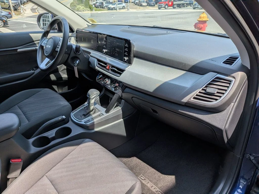 Used 2025 Blue Kia LX image 23