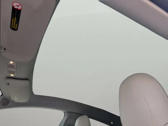 Used 2022 Red Tesla Performance image 25