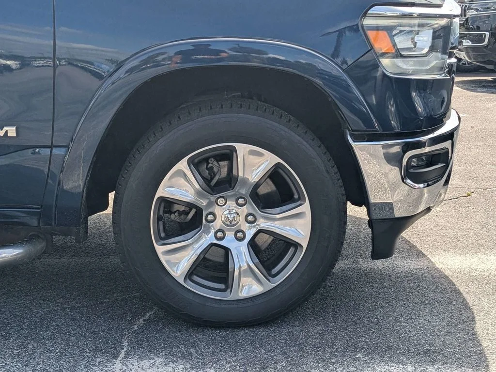 Used 2021 Blue Ram Laramie image 11