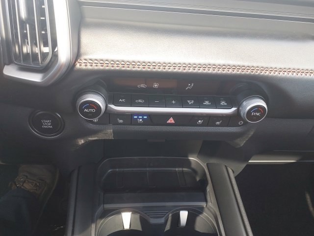 New 2026 Zircon Sand Metallic Mazda 2.5 Turbo Meridian Edition AWD image 18
