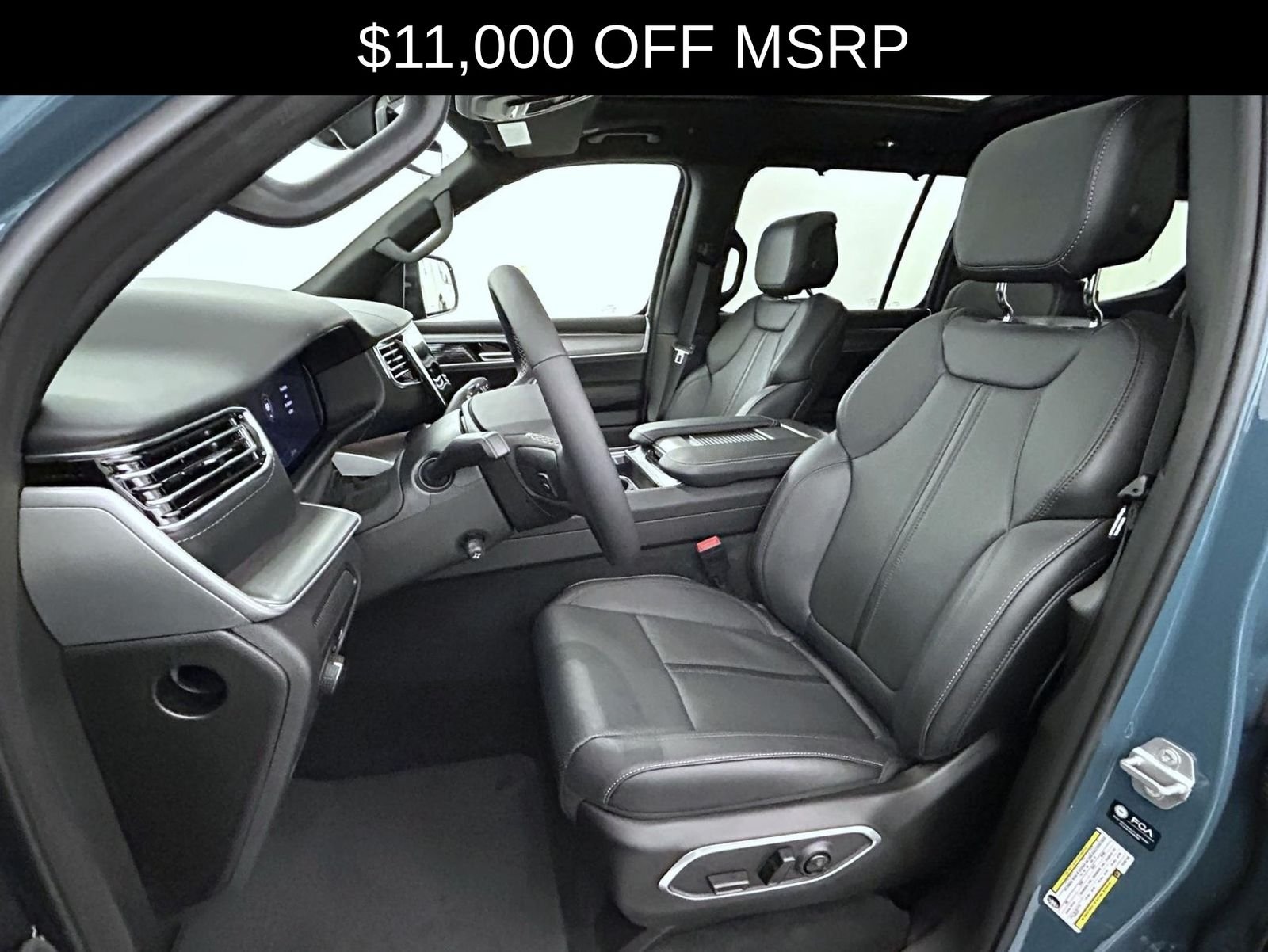 New 2026 Steel Blue Exterior Paint Jeep Limited Reserve image 11