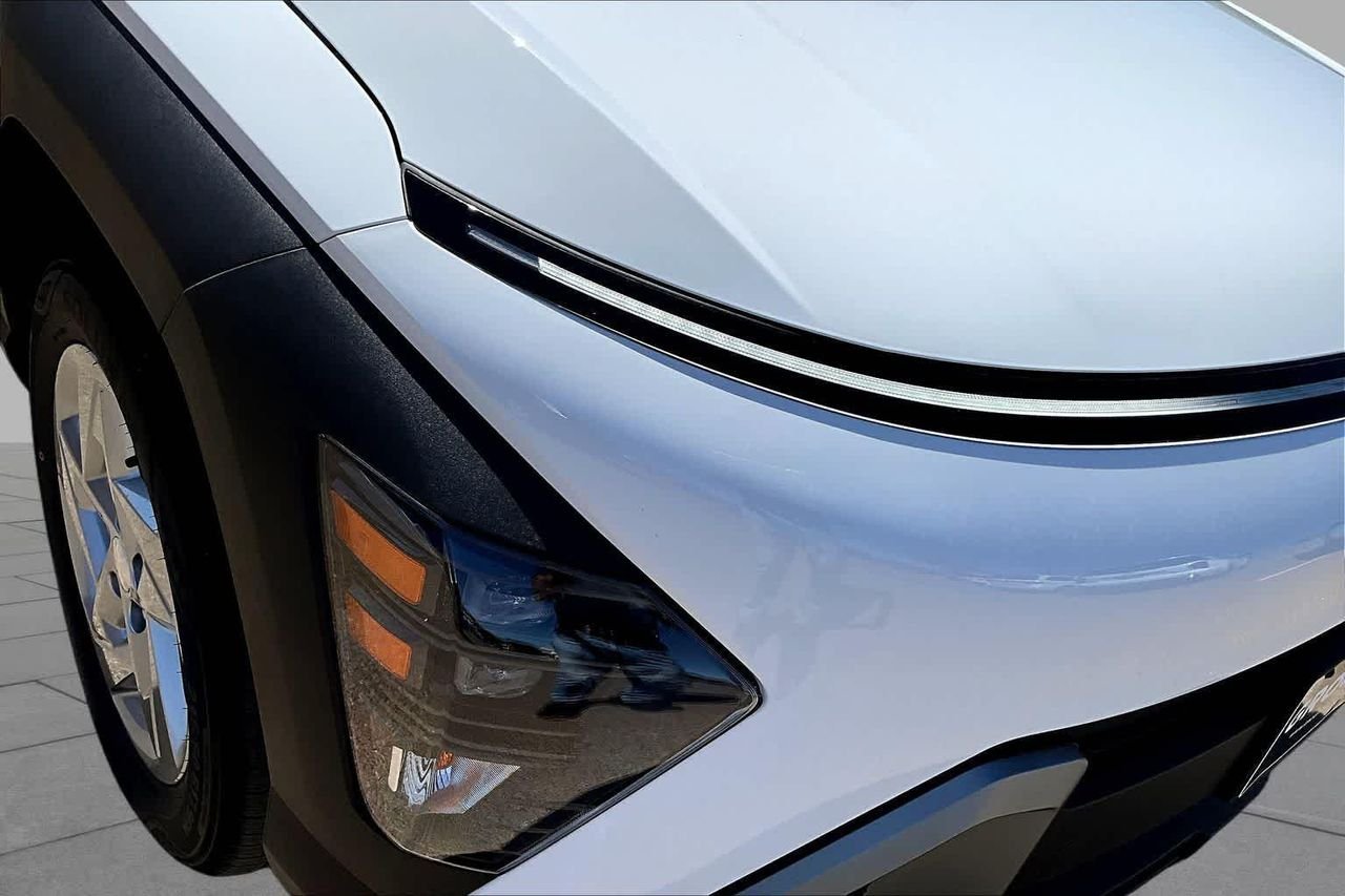 New 2026 Atlas White Hyundai SE image 13