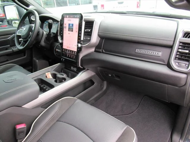 2026 RAM 2500 Laramie - Photo 14