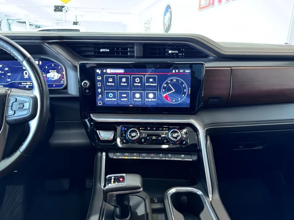 Certified Used 2022 Onyx Black GMC Denali Ultimate image 19