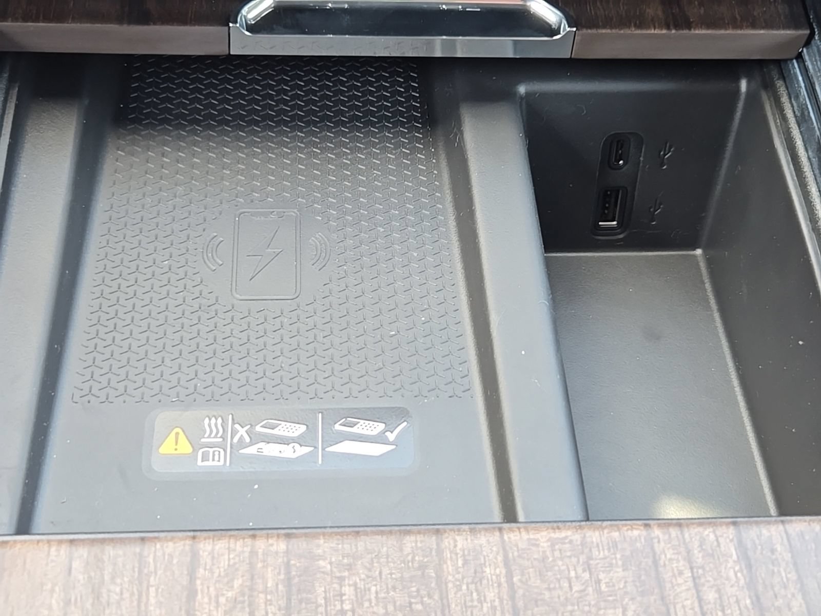 2026 GMC Acadia Denali Ultimate - Photo 46