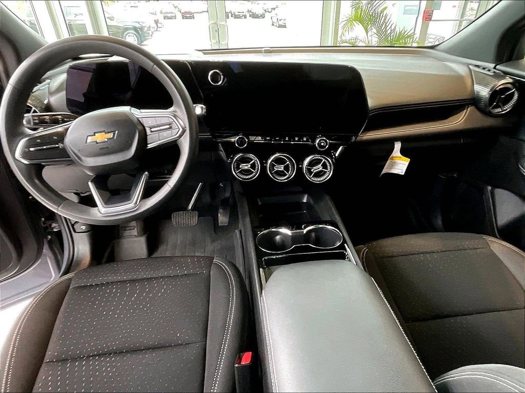 2025 Chevrolet Blazer EV LT - Photo 10