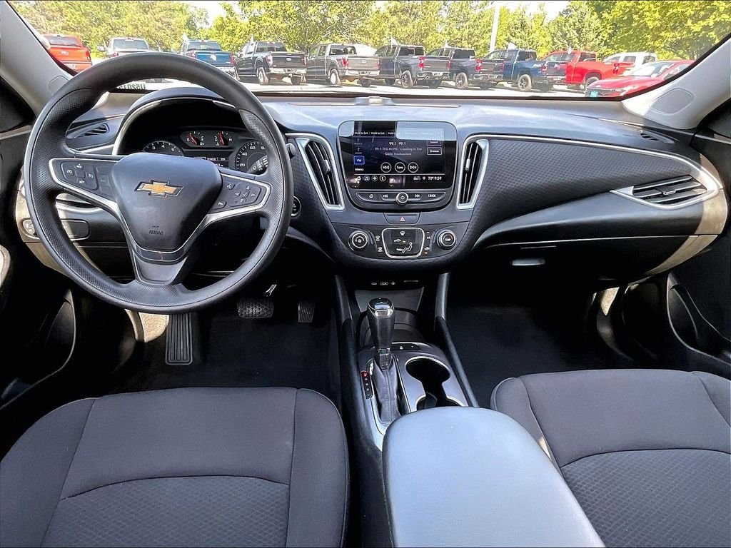 Used 2019 Silver Chevrolet LS image 21